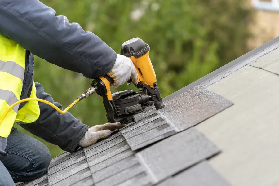 How Asphalt Shingle Roofing Handles Severe Weather in Los Lunas, NM How Asphalt Shingle Roofing Handles Severe Weather in Los Lunas, NM