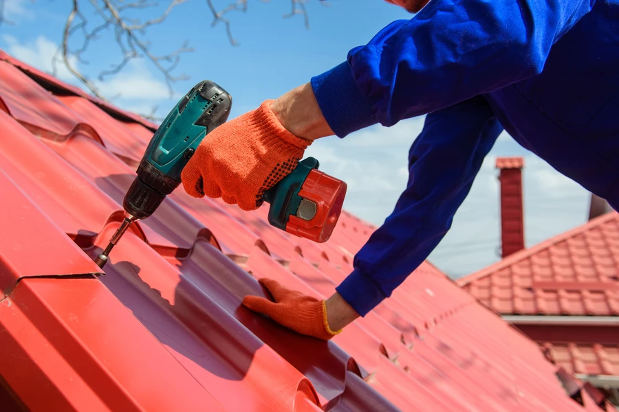 What To Expect During Metal Roofing Installation in Los Lunas, NM What To Expect During Metal Roofing Installation in Los Lunas, NM